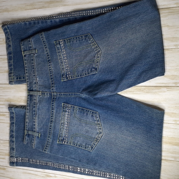 Urban Groove Rhinestones Straight Leg Light Wash Blue Jeans Size SA Waist 28 - Picture 2 of 16